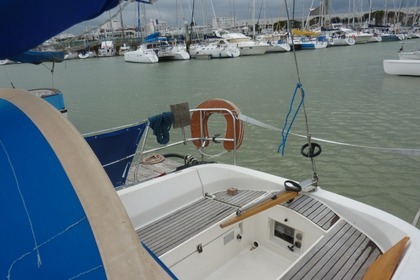 Czarter Jacht żaglowy BENETEAU OCEANIS 320 La Rochelle