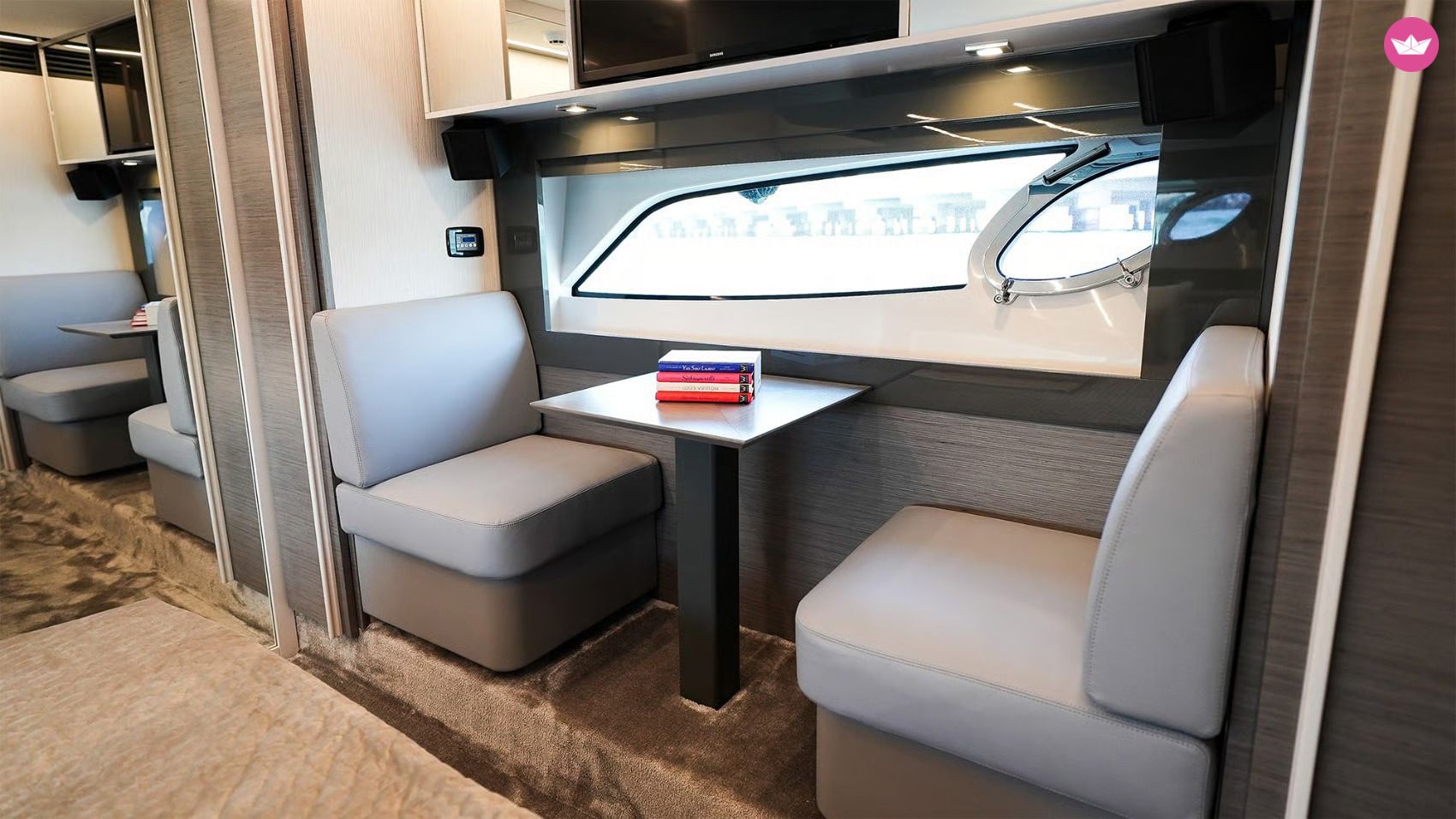 Yacht Pershing X5 1450cv 8