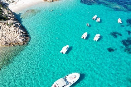 Bellissimo motoscafo a Porto Rotondo