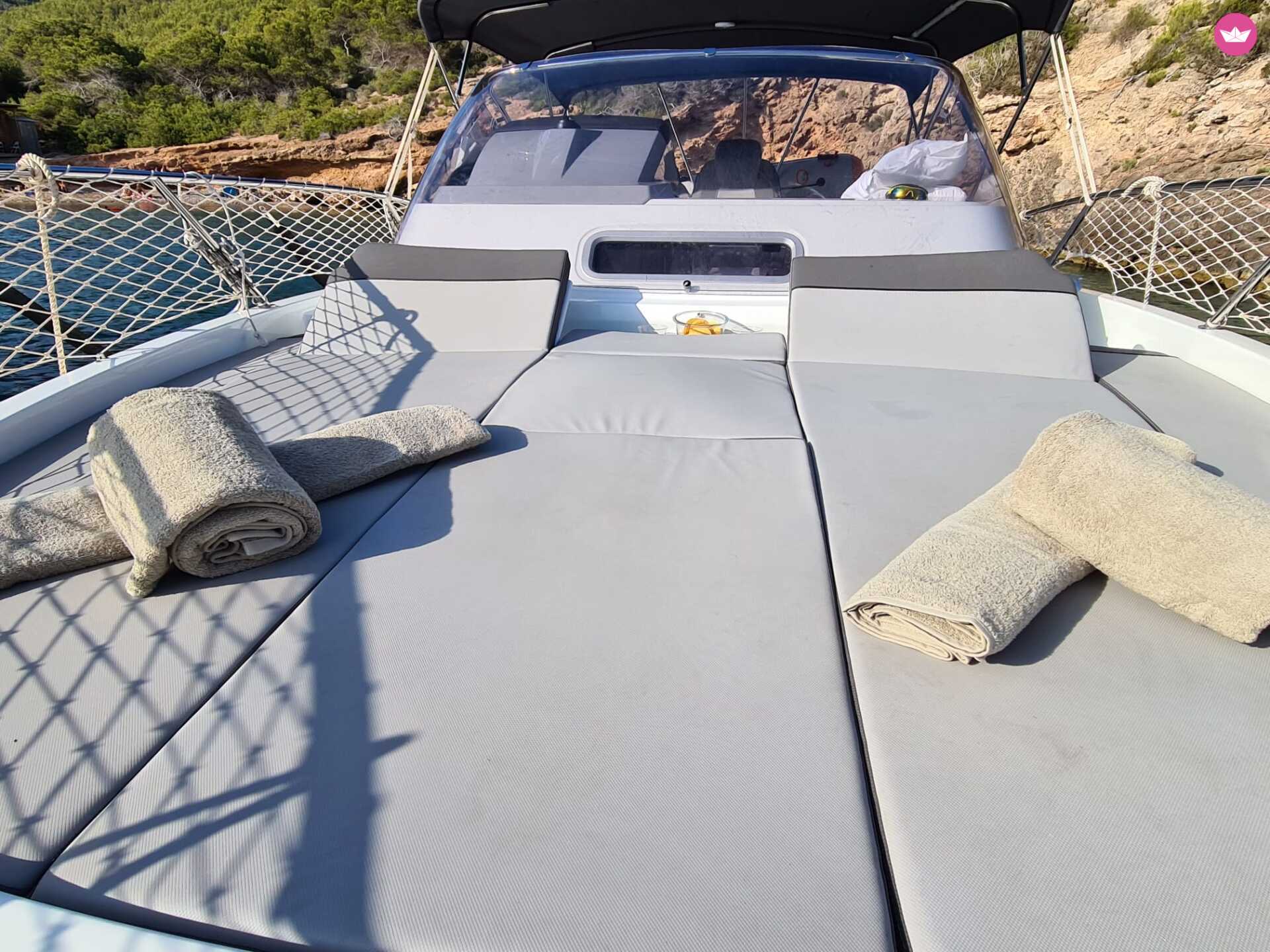 Bateau à moteur Jeanneau Cap Camarat 9.0 Wa 400cv 4
