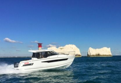 Rental Motorboat Jeanneau Merry Fisher 895 Zadar