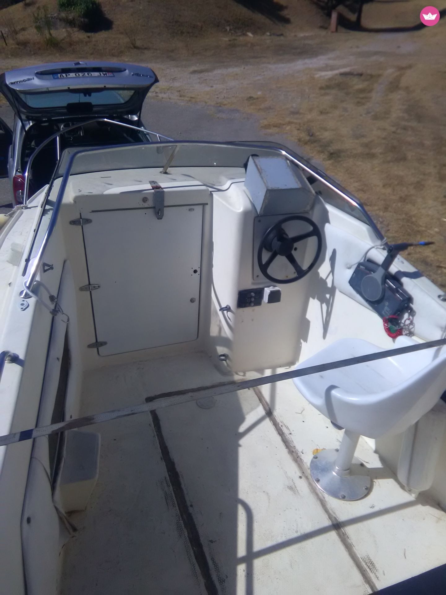 Ultramar Open Cabine à Hyères de particuliers et professionnels