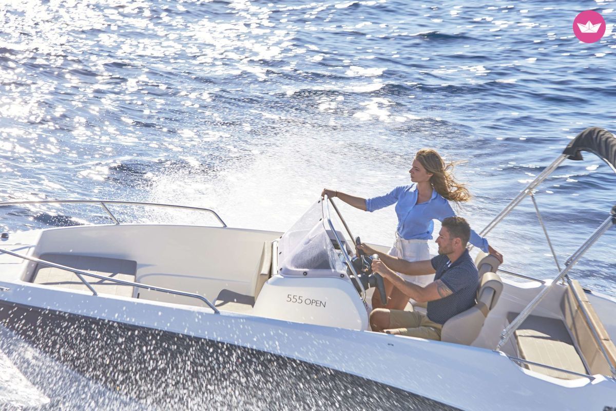 Charter Motorboat Quicksilver Activ 555 Open Split