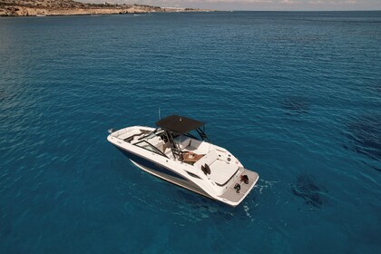 Hire Motorboat Sea Ray SDX 250 Ayia Napa