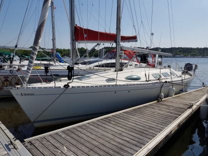 Charter Sailboat Beneteau First 38 S5 Arzal