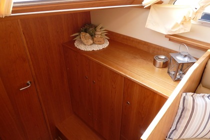 Νοικιάστε αυτό Concordia 85 AC σκά