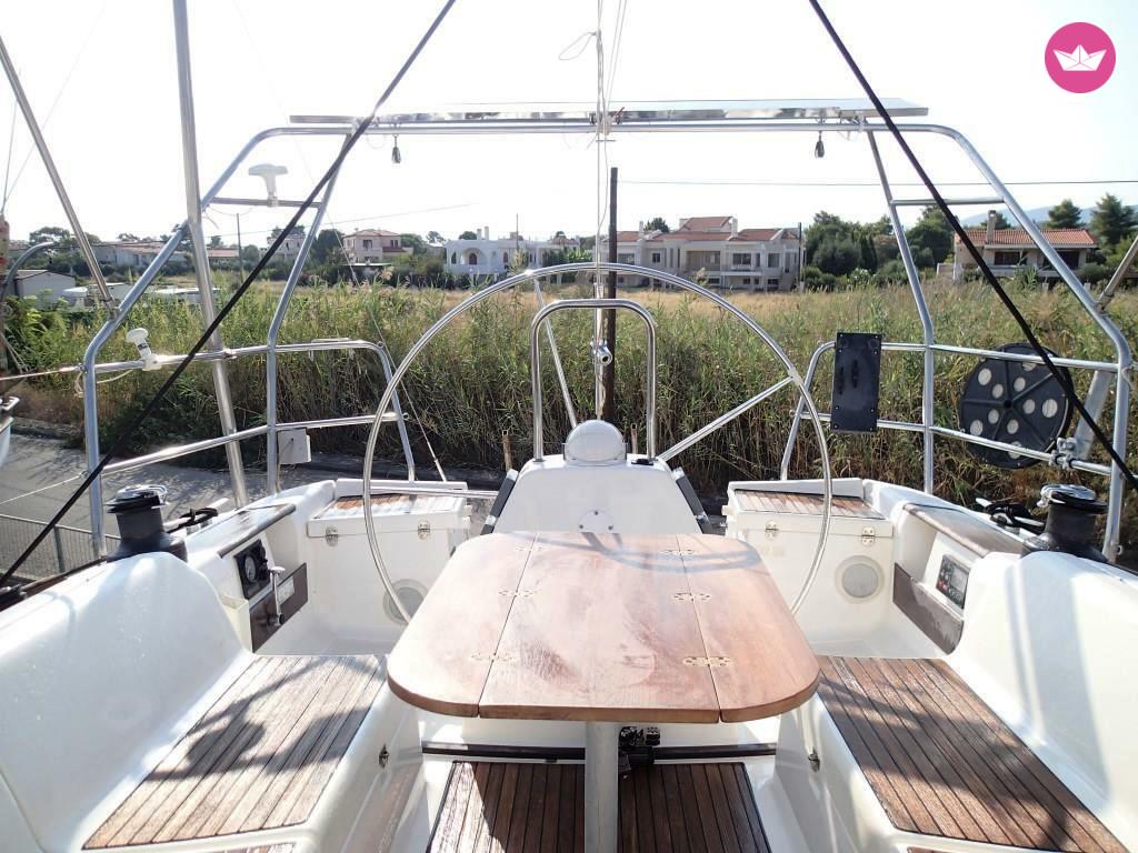 Dufour 40