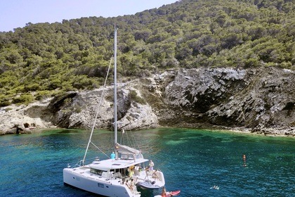 Hyra båt Katamaran Lagoon 39 Ibiza