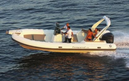 Location Semi-rigide Capelli Capelli Tempest 770 Juan les Pins