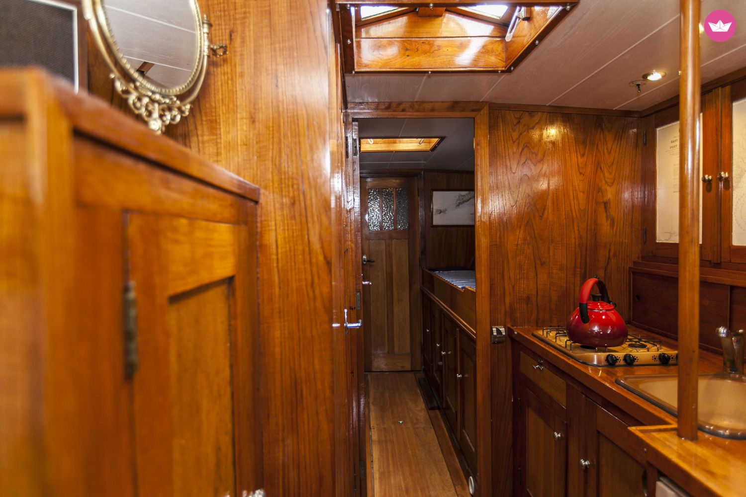 Location Péniche Gentleman's Yacht 1938 Amiens