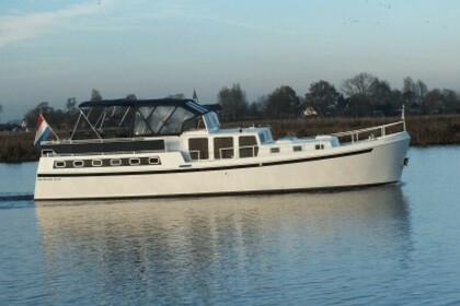 Charter Houseboat Broeresloot Duet Glider 14.85 Sneek