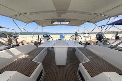 Verhuur Zeilboot Beneteau Oceanis 46.1 Biograd na Moru
