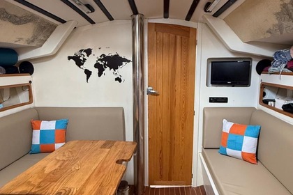 Rental Sailboat Jeanneau Sun fizz San Blas Islands