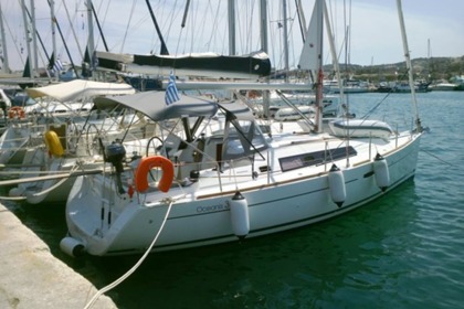 Hire Sailboat Beneteau 34 Oceanis Clipper (2012) Athens