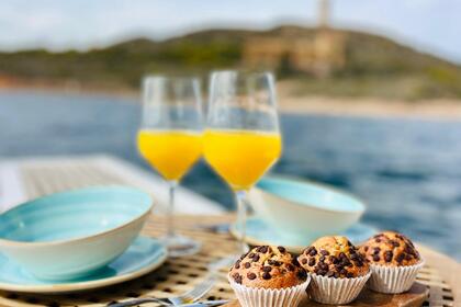 Yacht Charter - Fairline 56 Squadron