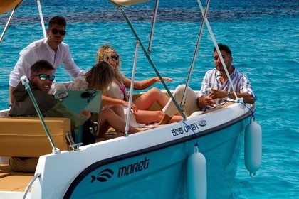 Noleggio Barca a motore Mareti Open 585 Minorca