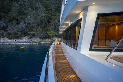 Brandnew luxury trawler