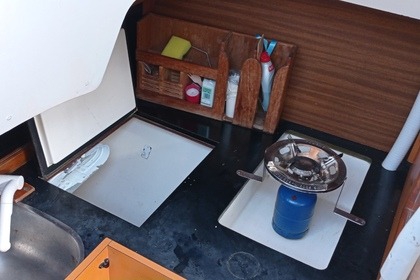 Engánchate a la mar alquilando un velero