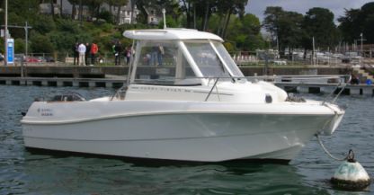Charter Motorboat Jeanneau Merry Fisher 585 Marlin Arradon