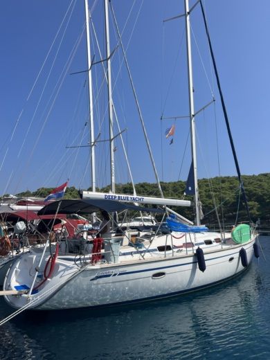 Spalato Sailboat BAVARIA CRUISER 46 alt tag text