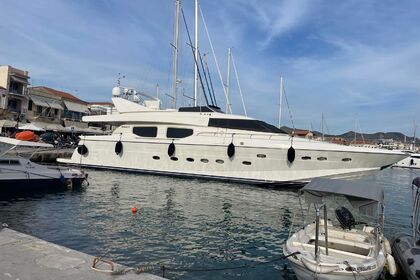 Hire Motorboat TECHNEMA 85 Glyfada