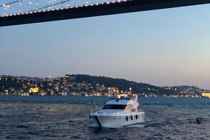 “Experience the Sea in Style – Rent Our 18m Luxury Yacht”