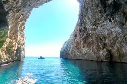 Aluguel Lancha Speedy Cayman Donautica Leuca