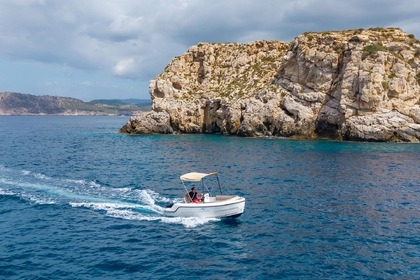 No license boat protender 440