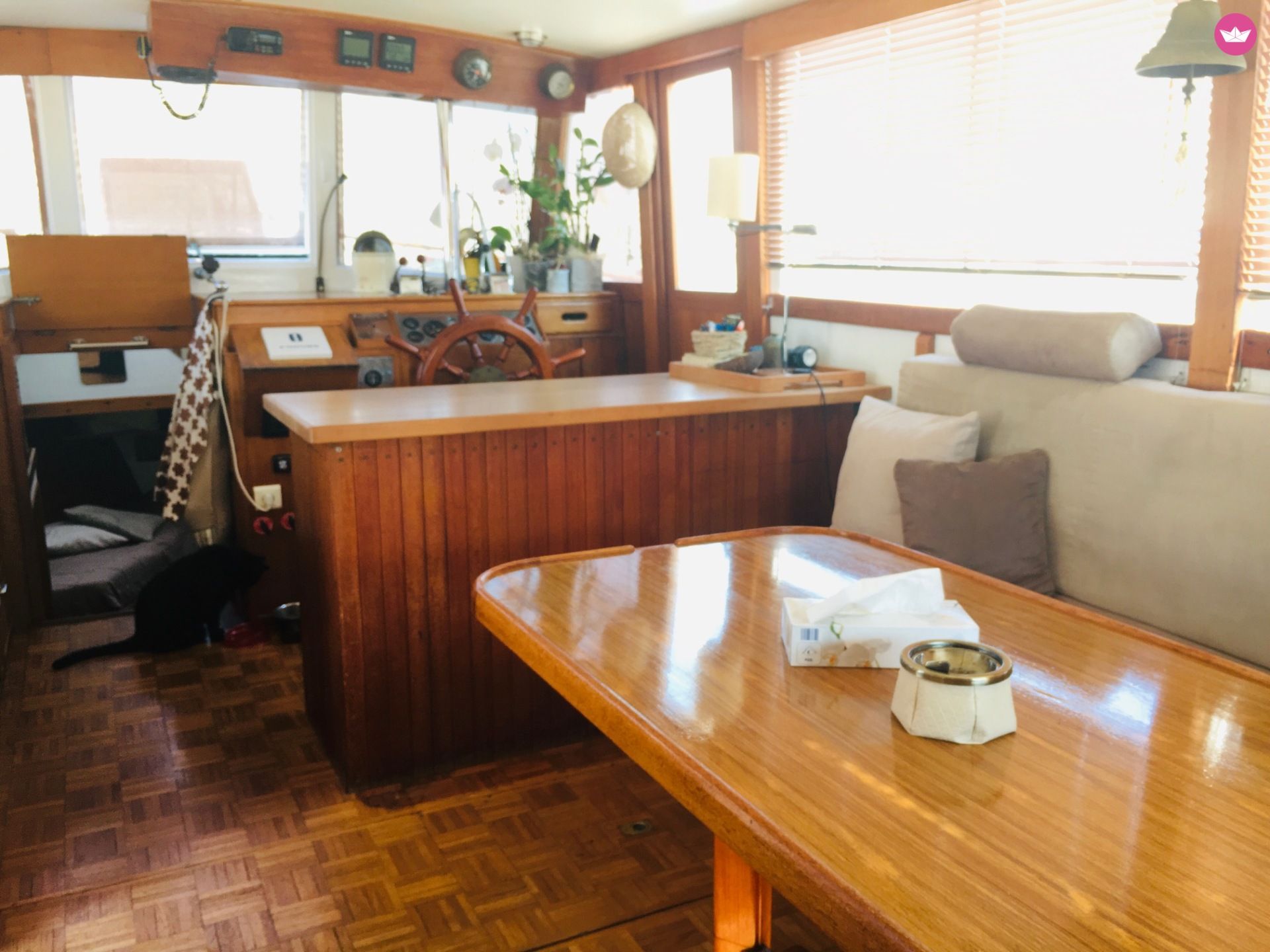 Location Bateau à moteur American Marine Grand Banks 42 Classic Antibes