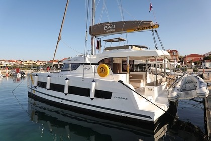 Charter Catamaran Bali Bali Catspace Vrulje