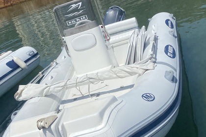 Чартер лодки без лицензии  Novamares 527 Салерно
