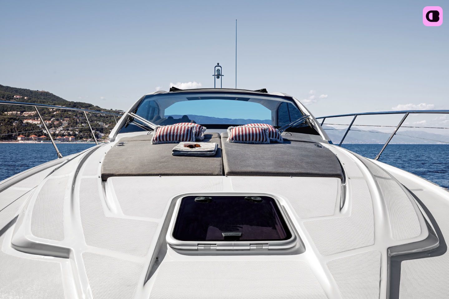 Bateau à moteur Azimut Atlantis 45 2cv 2