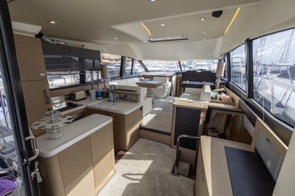 Prestige 500 Flybridge