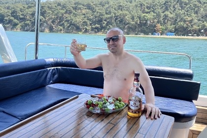 Scenic Yacht Cruises: Bosphorus and Beyond