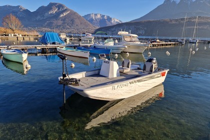 Bateaux pêche tout équiper