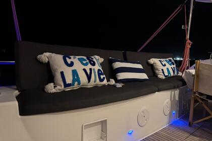 Lagoon 46 "C'est la Vie"