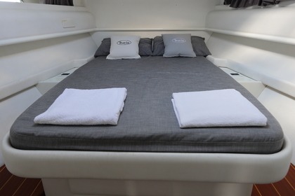 Explore the Amalfi Coast & Capri on Baia Sirena B50