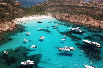 Charter Motorboat Cranchi Endurance 30 Porto Cervo