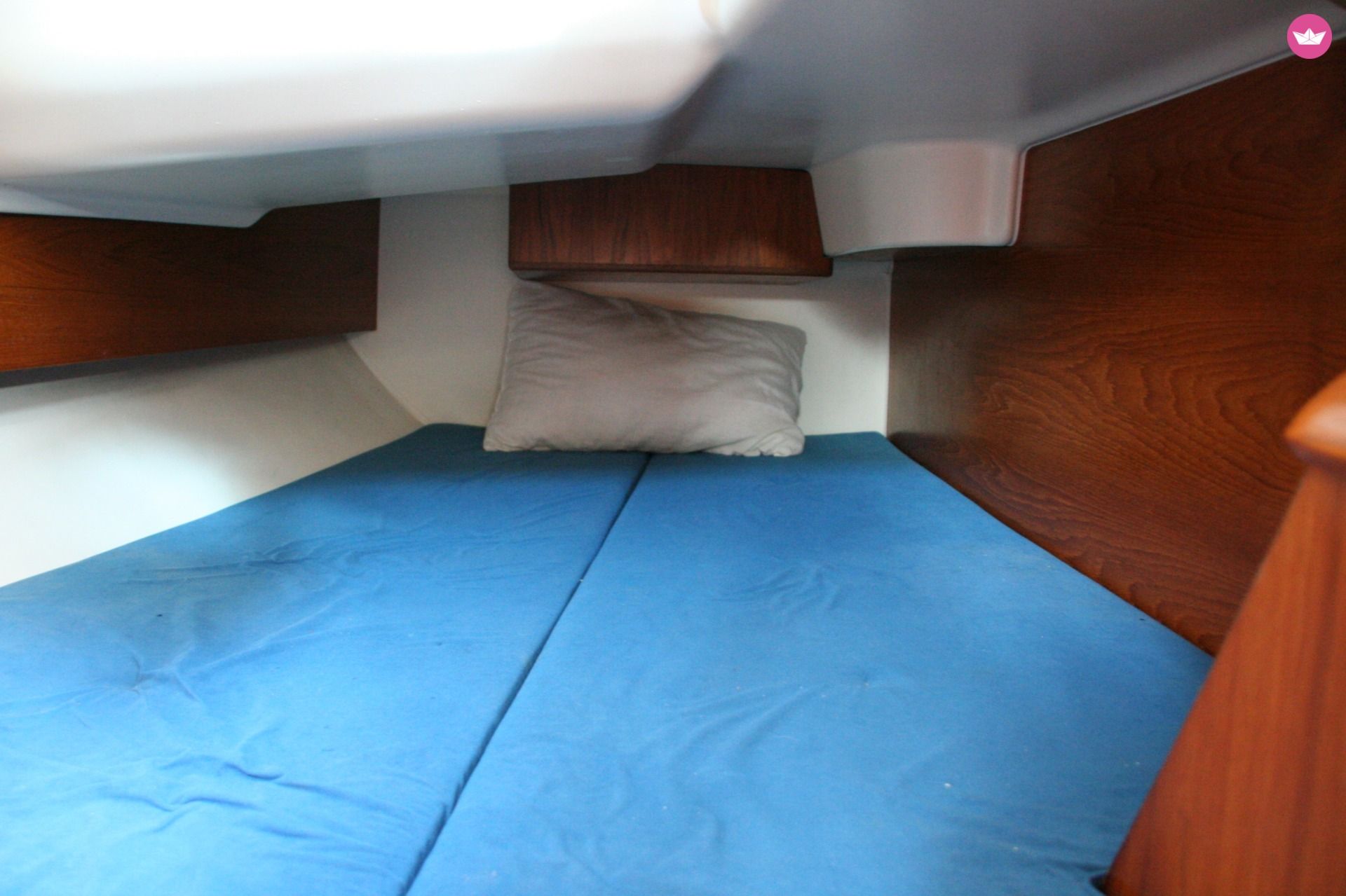 Charter sailboat in Ibiza  