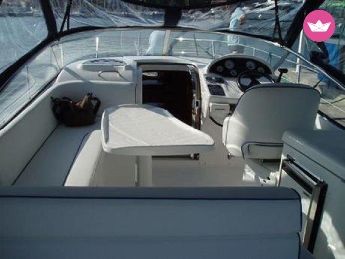 Motorboat Bavaria 27 Sport  
