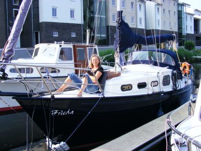 Charter Sailboat Sneekemeer 825 Lemmer