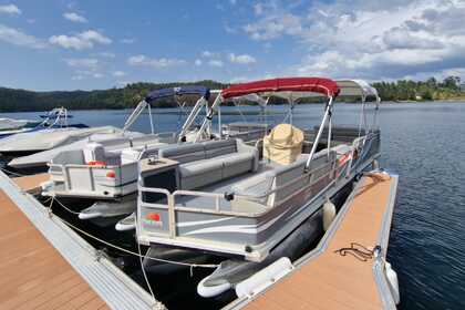 Rental Motorboat Tracker 25 Party Barge Barragem de Castelo de Bode