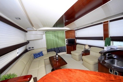 Verhuur Motorboot MERIDIAN 42 La Romana