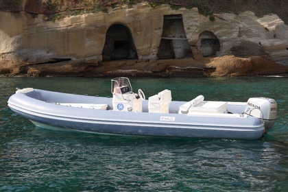 Hire RIB Bwa 750 Naples