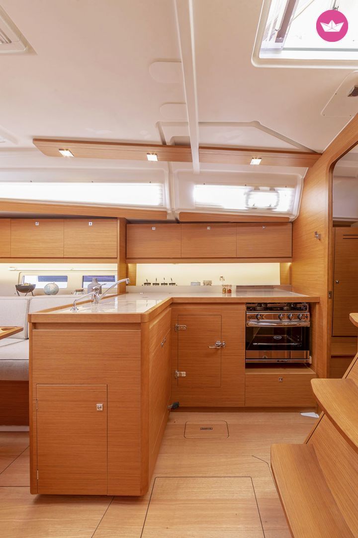 Sailboat Dufour Yachts 390 Grand Large  