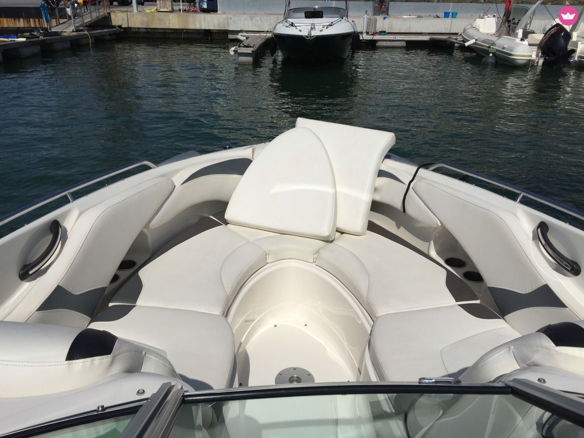 Motorboot Monterey 278 Ss te huur