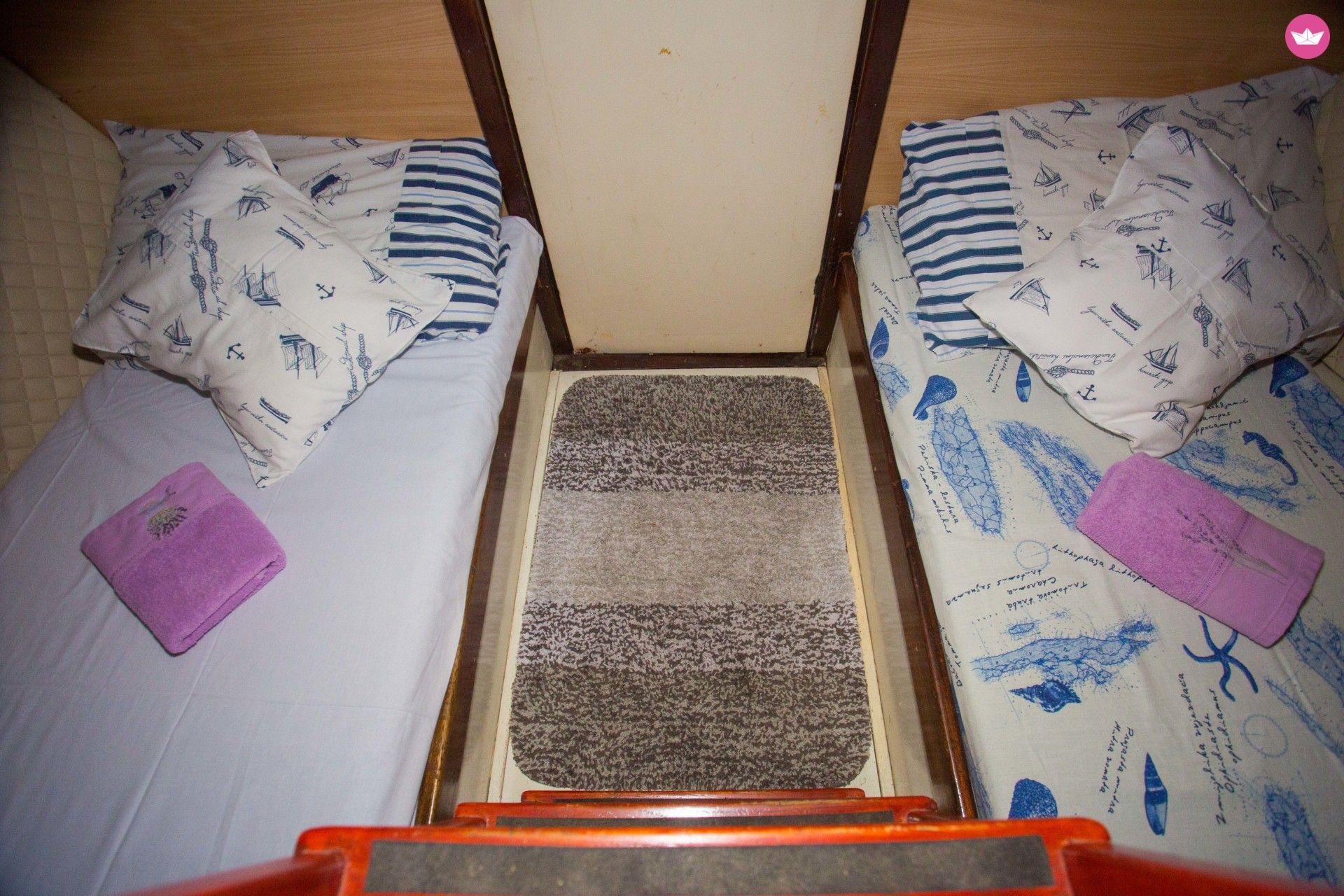 Charter Motorboat Traitional Croatian Boat Leut Vagabundo Split