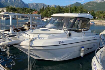 Rental Motorboat Ranieri CFL-25 Bar