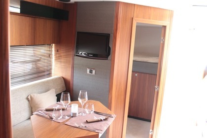 Sunseeker Predator 64