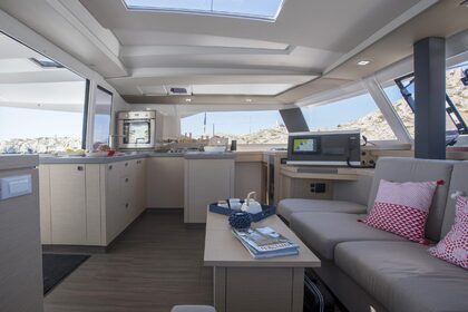 Location Catamaran Fountaine Pajot Astréa 42 Palerme